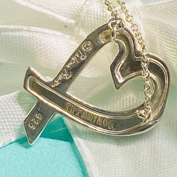 Tiffany & Co Pablo Picasso large Loving Heart Necklace 18” 925  authenticated - Picture 3 of 9